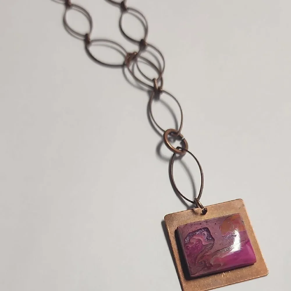 Elegant Pink and Copper Colored Pendant Necklace